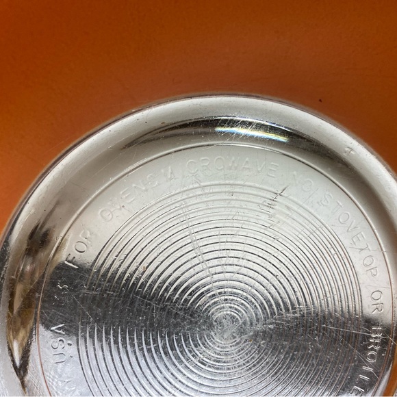 VINTAGE PYREX Round Mixing Bowl #323 Peach with Clear Bottom 1.5L Vintage Retro - Picture 7 of 14